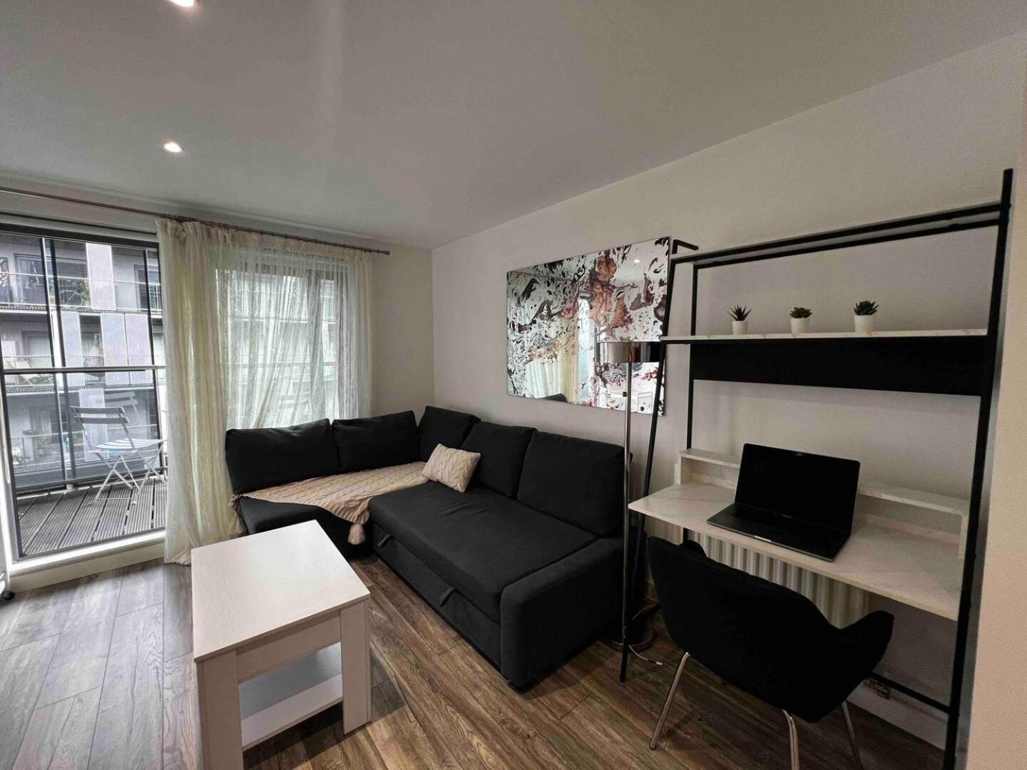 شقة Stylish 1-Bed Flat With Sofa-Bed In لندن المظهر الخارجي الصورة
